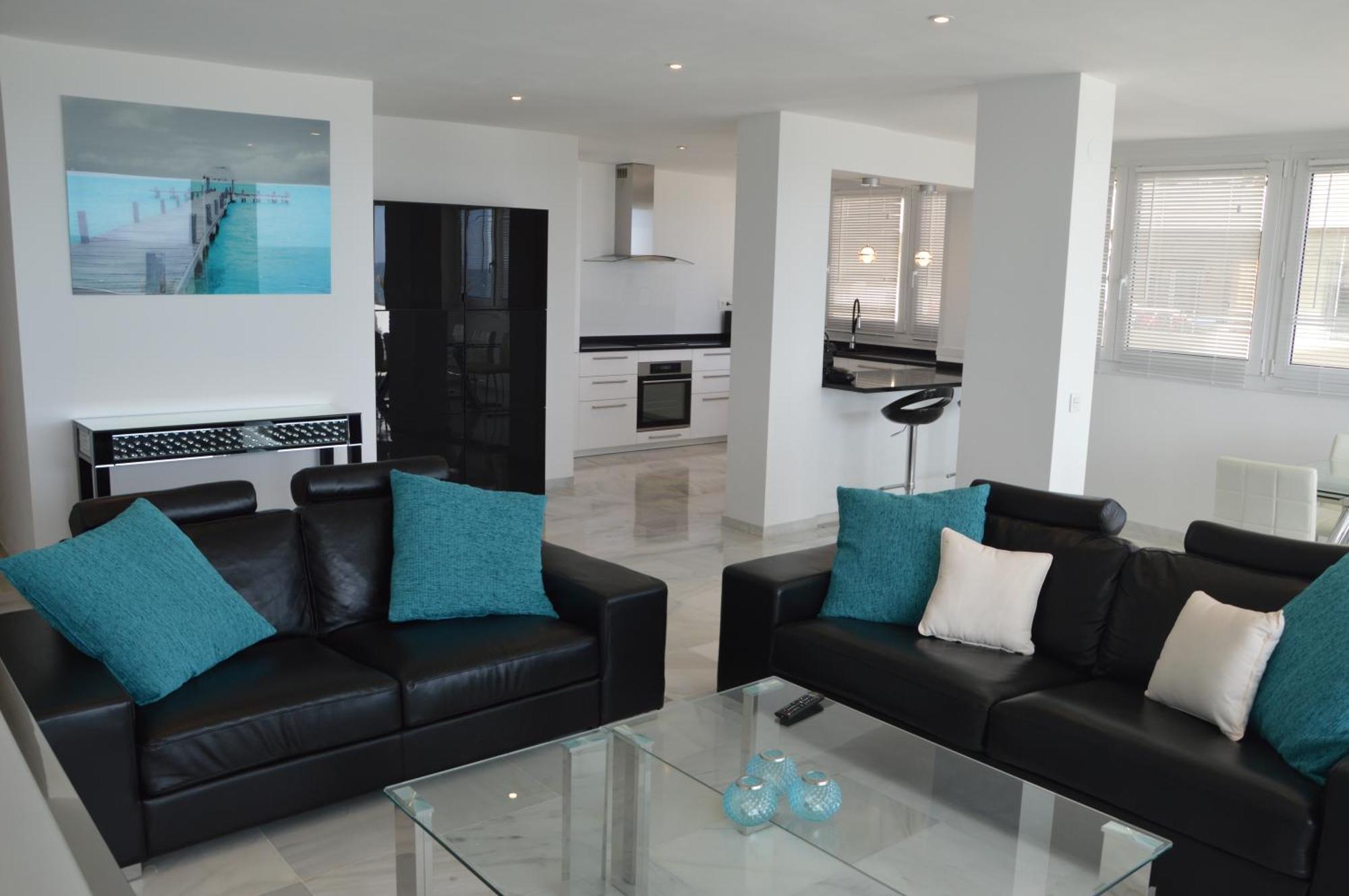3 Bedroom Frontline Beach, Centre Marbella